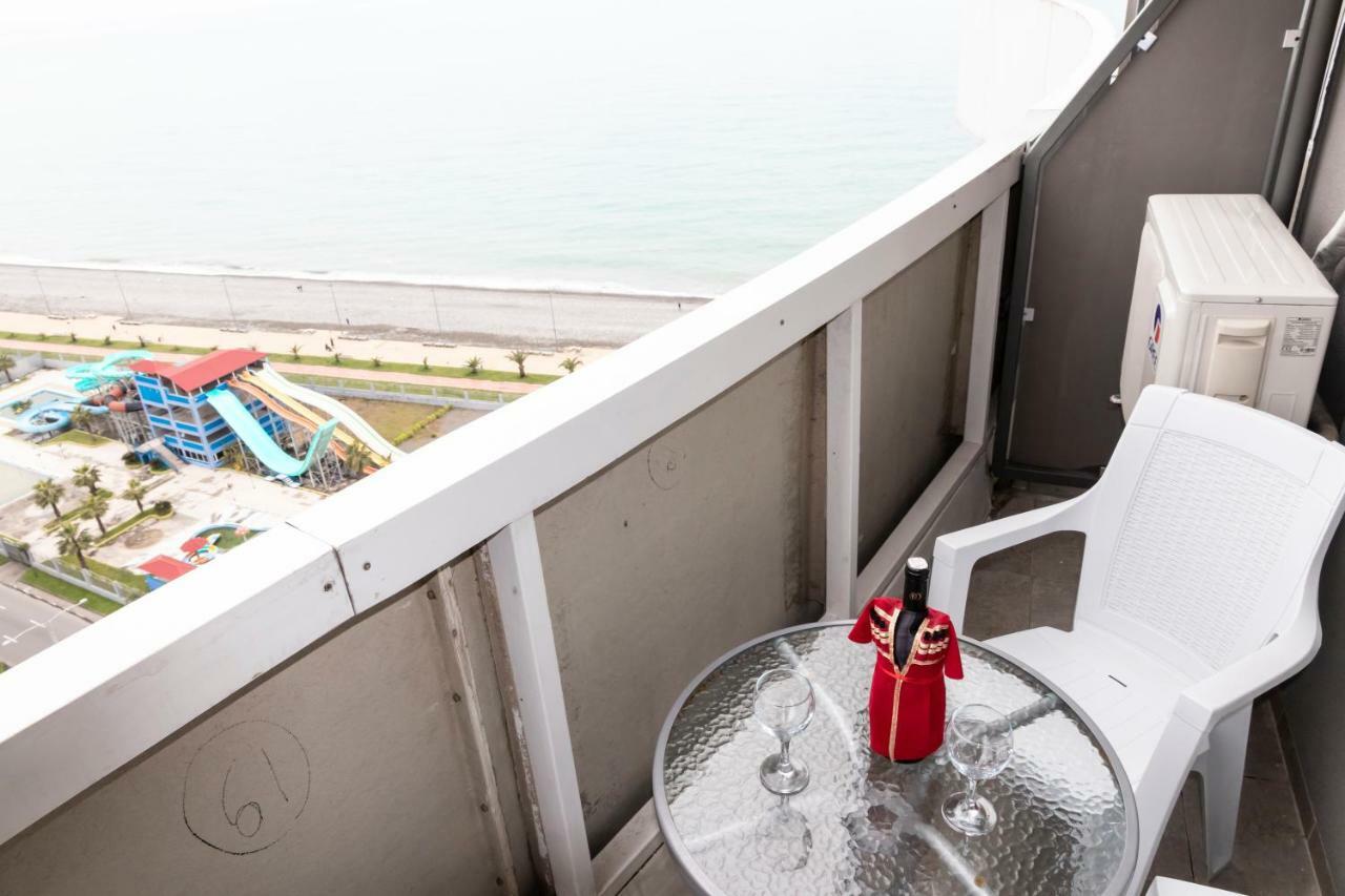 Batumi Orbi Residence Lux Exterior photo